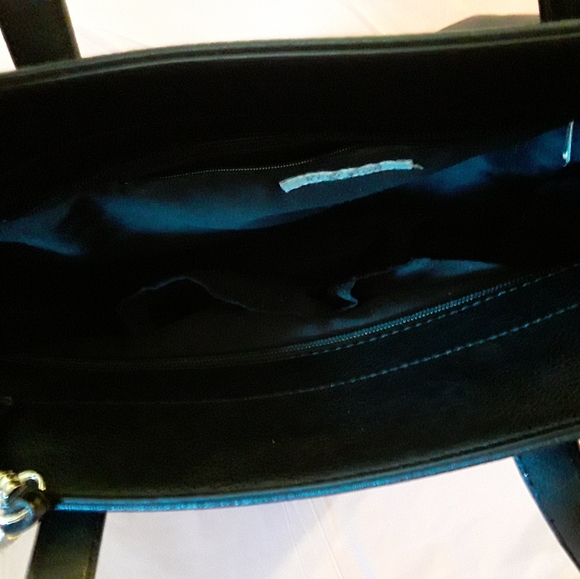 Purses - Picture 11 of 11